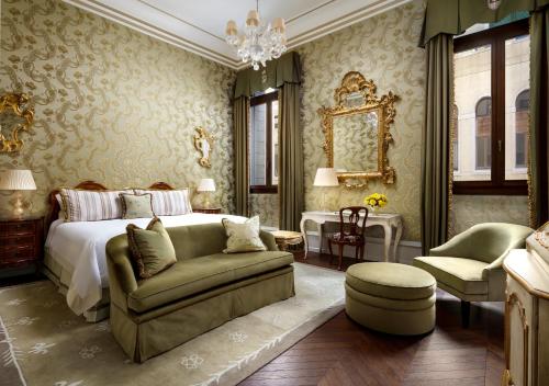 Photo de Chambre Double de l'hôtel The Gritti Palace, A Luxury Collection Hotel