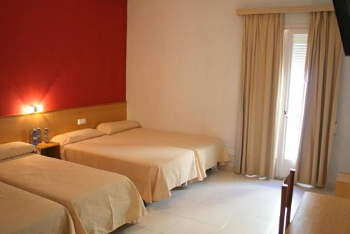 Hotel Sant Jordi Hotel Sant Jordi