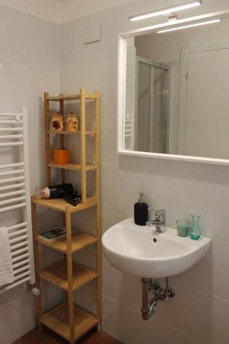 Double Room with Private Bathroom image 3
