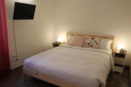 Double Room with Private Bathroom image 1