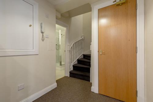 Southside Apartments by Destination Edinburgh - image 9