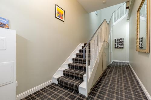 Southside Apartments by Destination Edinburgh - image 11