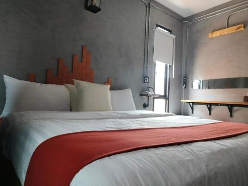 Cicada Hotel Kanchanaburi – Kanchanaburi, LA