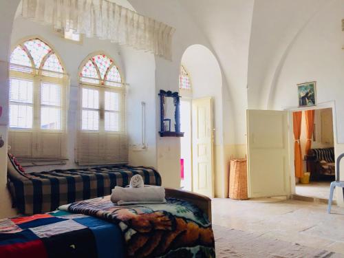 Traditional House with Amazing Veranda in Betlemme di Galilea