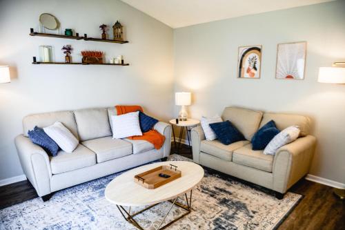 Urban Cottage: Homey & Convenient - Proctorville, OH