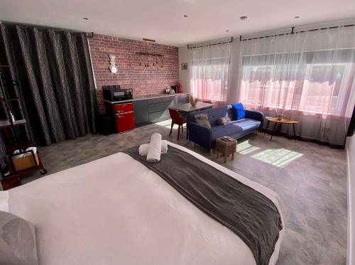Dalgety Bay Luxury Studio Apartment in Saint Davids