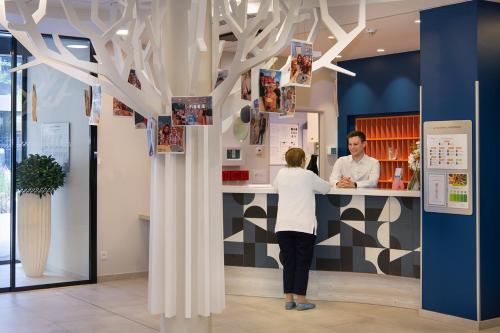 Vestibule, Domitys - Galilée (Domitys - Galilee) near Gare RER de Cergy Préfecture