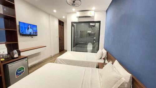 undefined 2