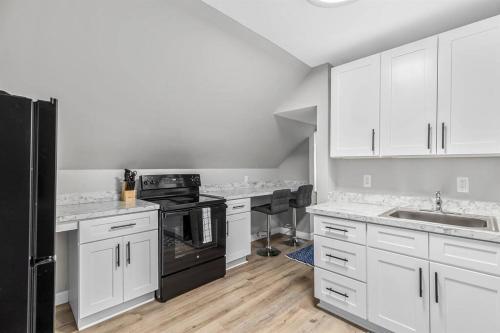 Cozy & Quiet Studio Flat in Historic Mount Clemens in Mount Clemens, USA