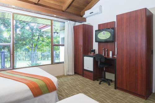 44628337 Terrazas de Golf Boutique Hotel