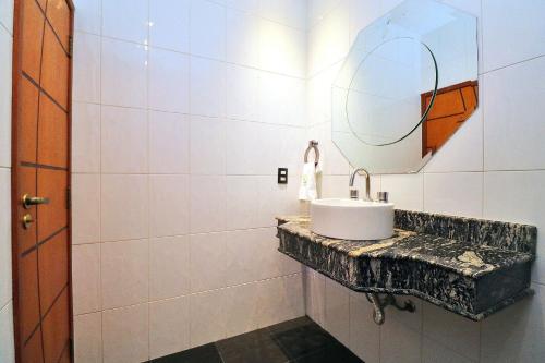 Apartment image 6