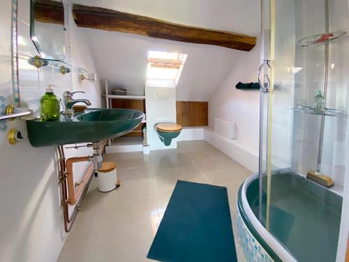 ห้องน้ำ, Chambres d'hôtes - la Puysæ (Chambres d'hotes - la Puysæ) in แซ็ง-โซแวร์-ออง-ปุยแซย์