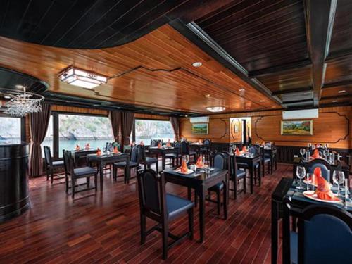The Boutique Cruise - 레스토랑
