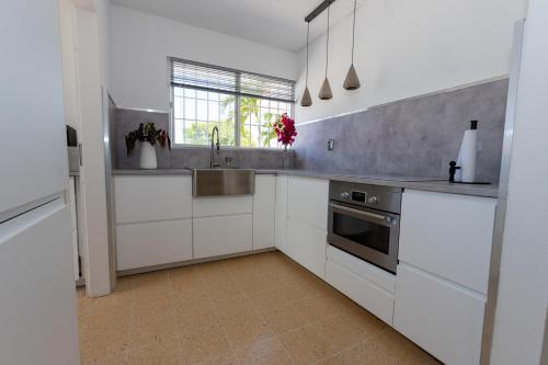 Paradijselijke villa met prive zwembad, palapa, tropische tuin en rondom privacy in Tera Korá