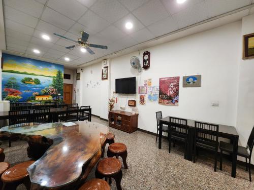 レイクサイド B&B