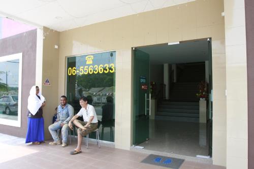 ทางเข้า, อลอร์ วิลล่า (Alor Villa) in อะลอร์กาจะห์