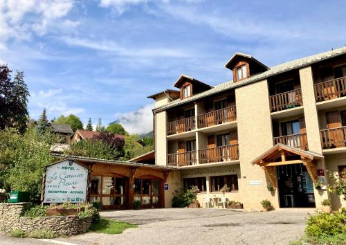 Le Catinat Fleuri - Hotel - Guillestre