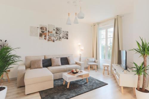Lovely Cosy Apartment Terrace - 5 min DISNEYLAND Paris - Location saisonnière - Serris