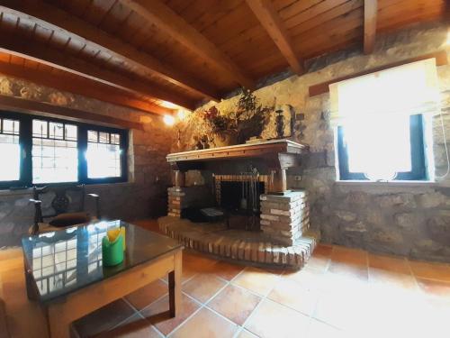 Chalet Montagne gîte à louer Angathiás Réma