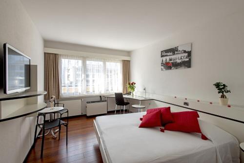 Hotel Vezia - main image
