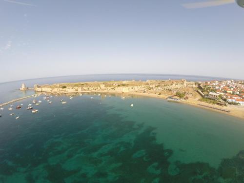 Methoni Beach Hotel - image 2
