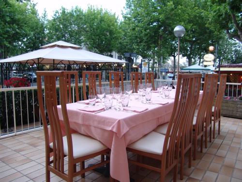 Hotel Excelsior - image 12