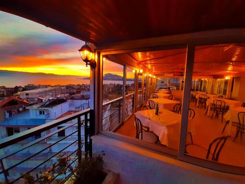 Mitho Hotel - image 11