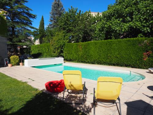 Appartement en Provence-Lubéron - piscine et calme - Saint-Michel-l'Observatoire