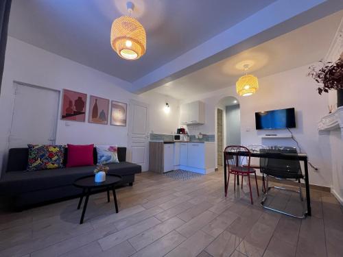 TABI APPART ,MODERN CHIC vs FREE PARKING,WIFI,DRAPS - Charnat