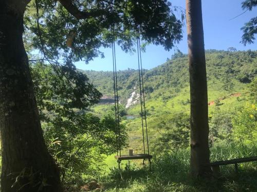 Refúgio, Aconchego, Aonde nasce o sol e Cachoeira!