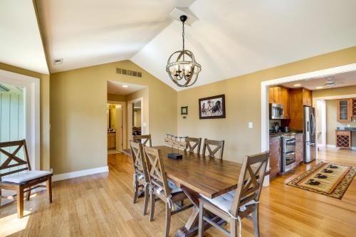Spacious Prospect Cottage w/ Deck & Scenic Views in Prospect
