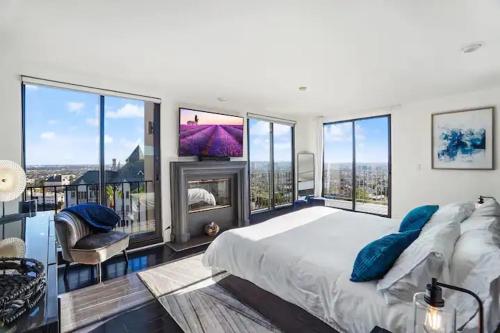 Hollywood Hills 20 Million dollar mansion