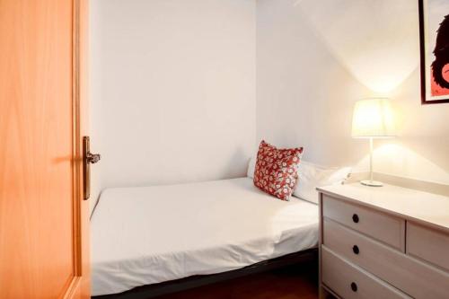 Fantastic 2Bed in Poble Sec 7mins to metro - main image