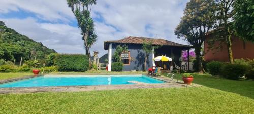 Casa Temporada com Tranquilidade e Aconchego - Petrópolis - RJ