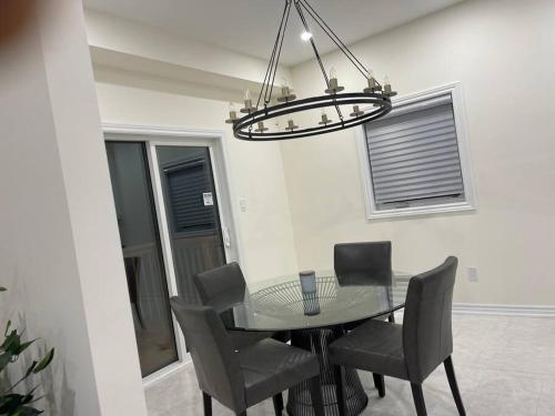 Treasure in Brant - 4 Bedroom Detached House, Paris (photo 4)