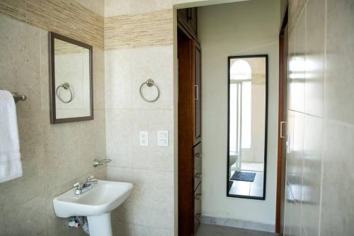 Habitacion San Marcos3 Aire/Acond. English spoken