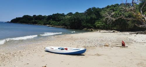 The Village Inn Rua Beach in ซัมบา ไอส์แลนด์