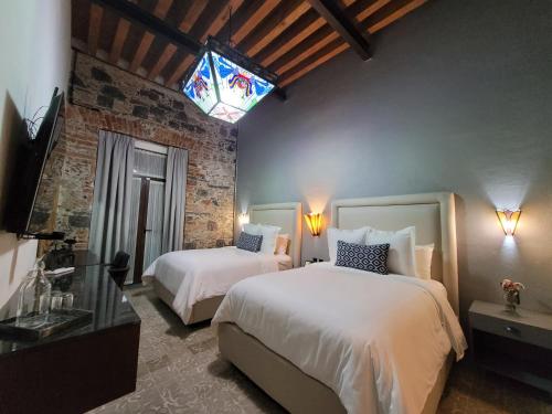 446432209 Milo Collection Hotel