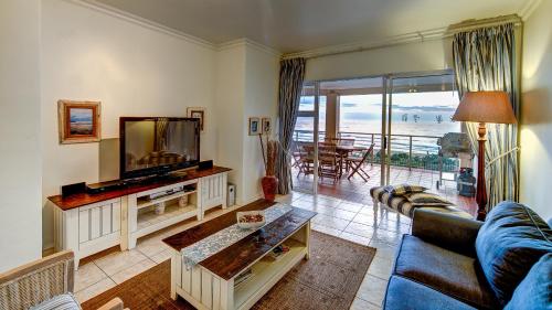 Illovo Beach Apartments at La Mer Illovo Beach Apartments at La Mer