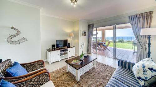 Illovo Beach Apartments at La Mer Illovo Beach Apartments at La Mer