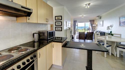 Illovo Beach Apartments at La Mer Illovo Beach Apartments at La Mer