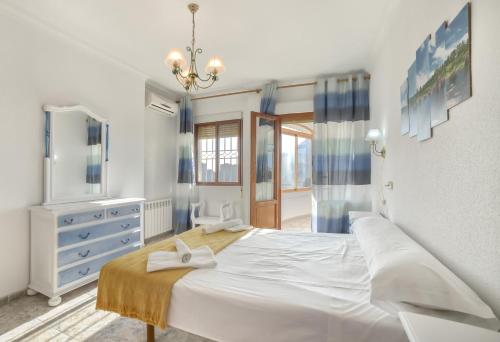 Villa Garrofer - Plusholidays - image 10