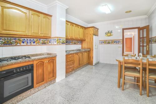Villa Garrofer - PlusHolidays - image 2