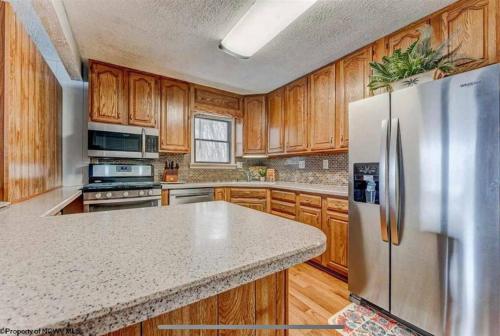 Kitchen, 3 Bedroom Cabin at Alpine Lake, near Deep Creek-WISP Resort in Terra Alta