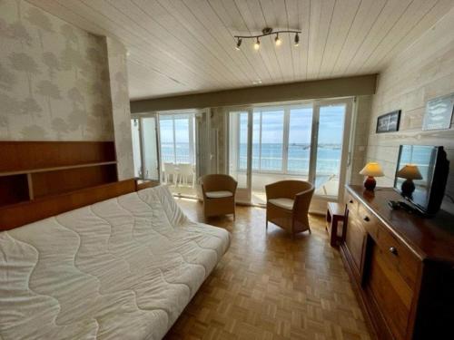 Quiberon: APT 2P, Balcon sud, Garage, face à la grande plage - FR-1-478-212