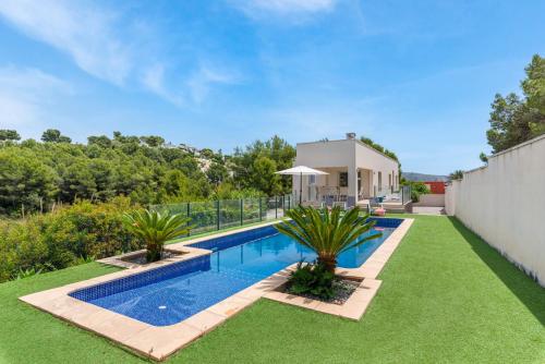  Villa Kobe - Plusholidays in Teulada