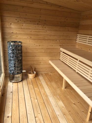 The Tawny Shepherd Hut, Whitehouse Farm