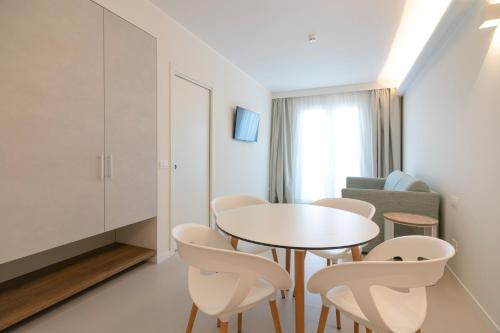 Hotel Mistral - image 7