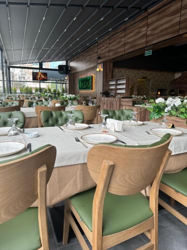 Restaurant, The Kailyn Hotels&Suites Atasehir in Umraniye