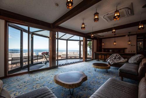 SUNSET OCEAN VIEW VACATION VILLA BLUE LAGOON